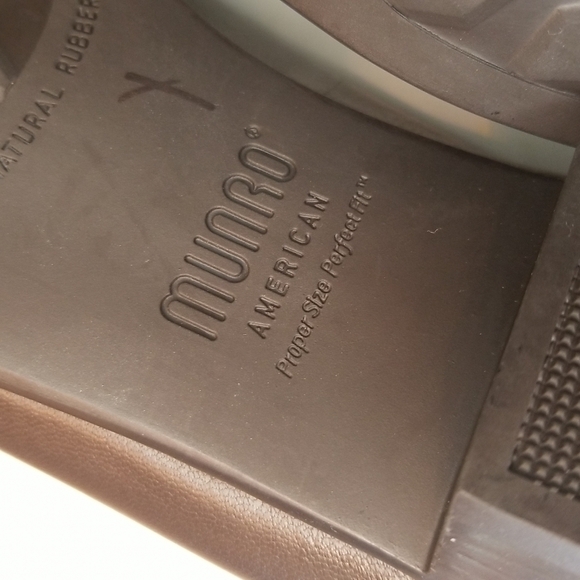 Munro Kiera Brown Leather Loafers Size 7.5 SS Slim - Picture 11 of 13